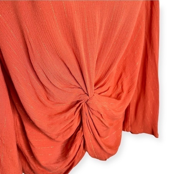 Coco + Jaimeson Coral Boho Long Sleeve V-Neck Top Women’s Size M - Picture 5 of 7